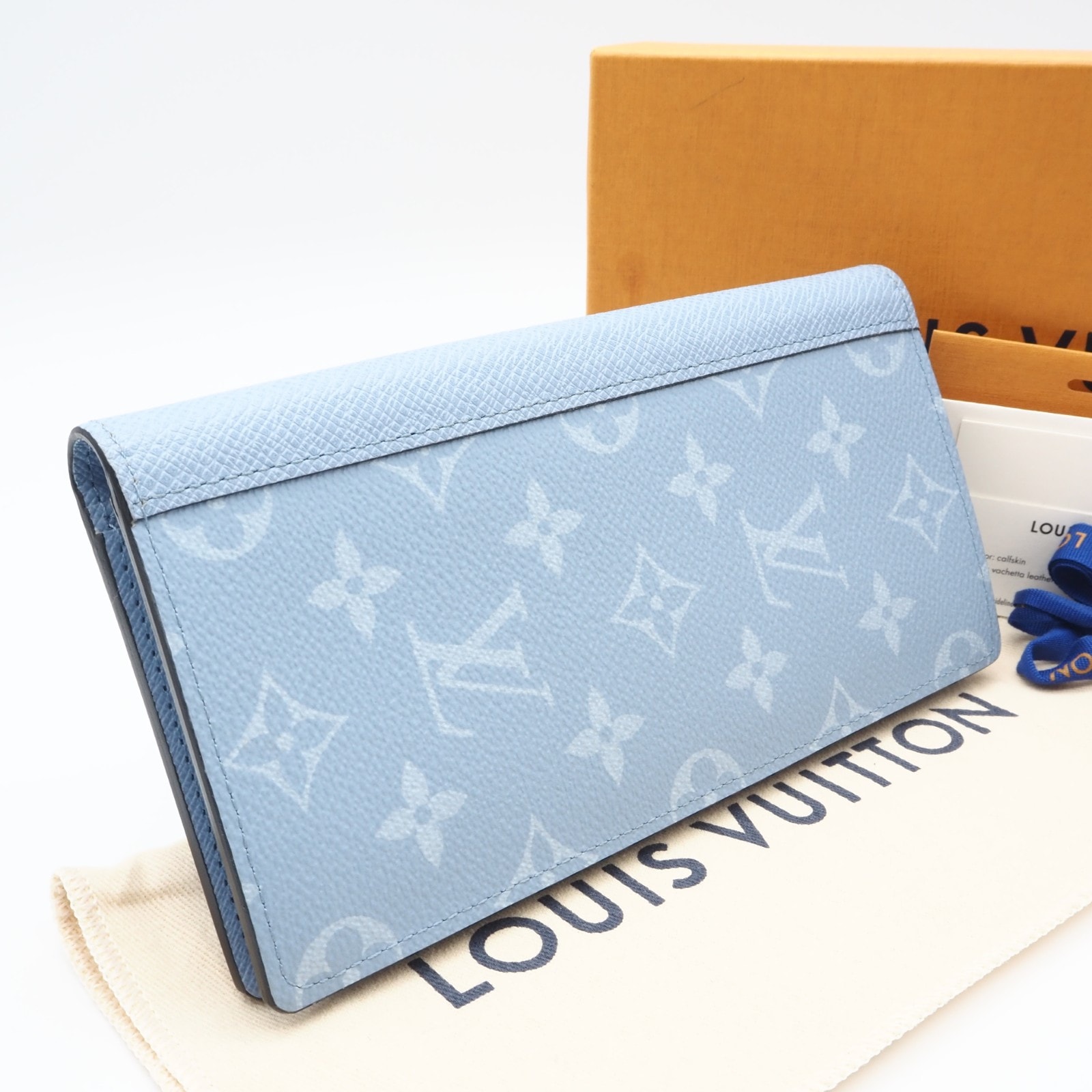 極美品 LOUIS VUITTON ルイ・ヴィトン タイガラマ ポルトフォイユブラザ ブルーシエル M14110 長財布 ブルー コーティングキャンバス レディース
