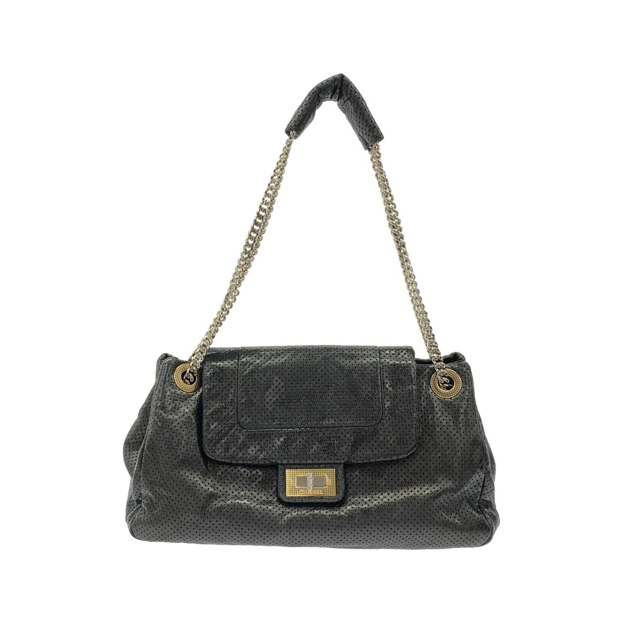 シャネル ショルダーバッグ