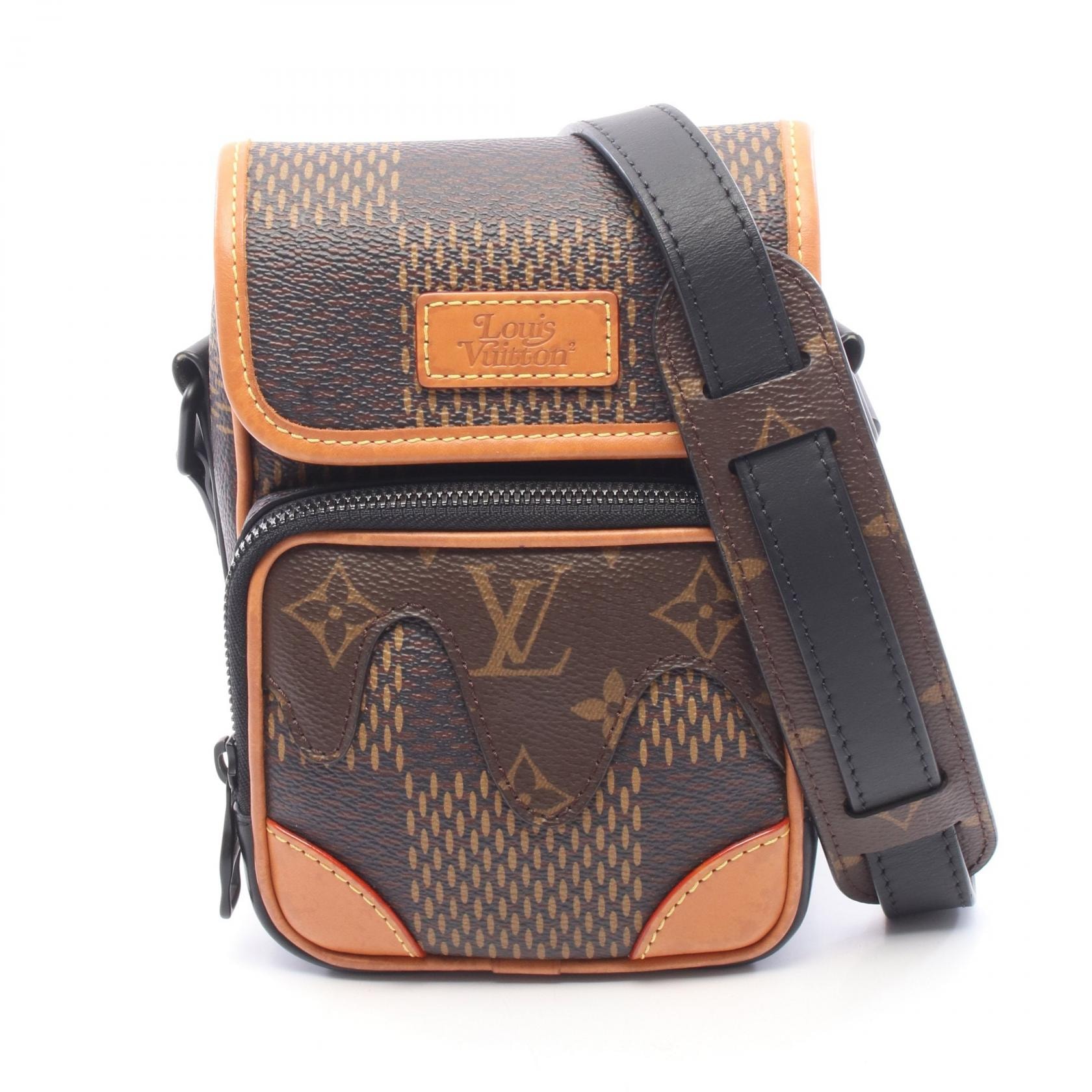 ルイ・ヴィトン LOUIS VUITTON NIGO アマゾン メッセンジャー ショルダーバッグ バッグ PVCコーティングキャンバス レザー ダミエ・ジャイアント メンズ ブラウン系 / ブラック系 N40357 【中古】