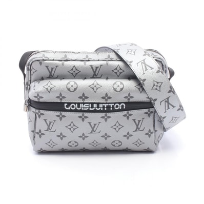 ルイ・ヴィトン LOUIS VUITTON リフレクトメッセンジャー PM ショルダーバッグ バッグ PVCコーティングキャンバス モノグラム シルバー メンズ レディース シルバー系 / グレー系 M43859 【中古】