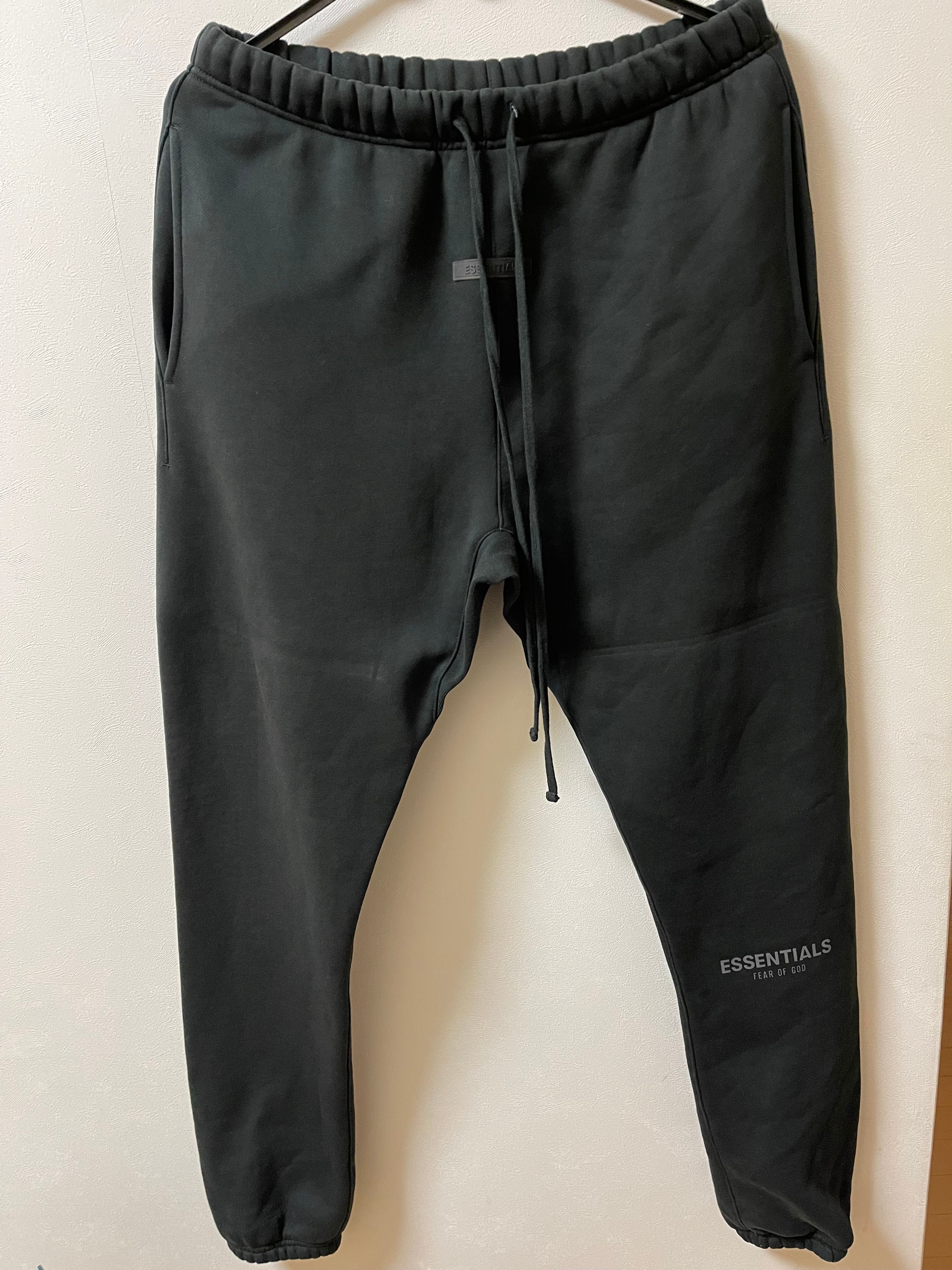 FEAR OF GOD ESSENTIALS SWEATPANT "Stretch Limo"