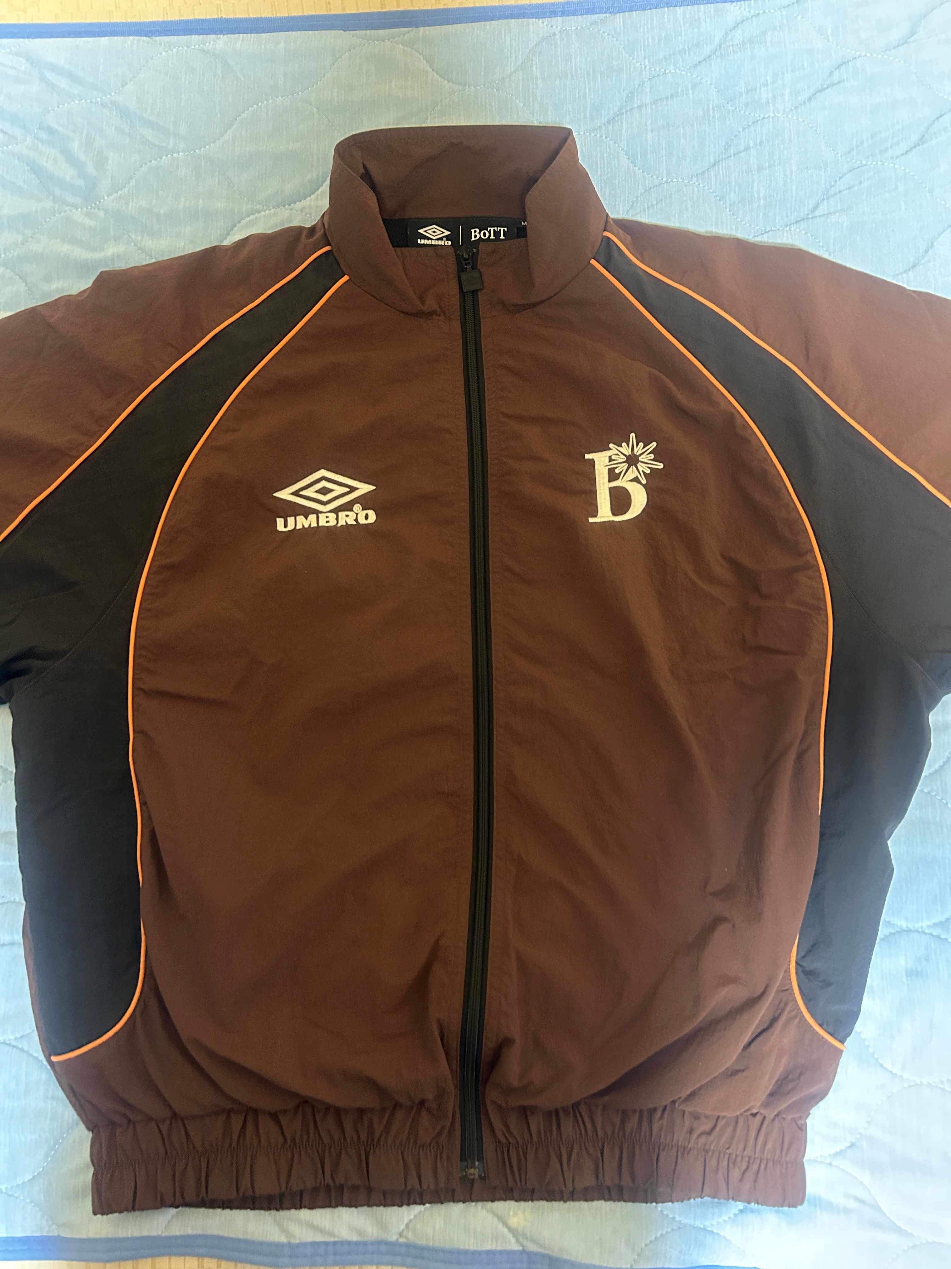 UMBRO x BoTT x BEAMS T Blouson "Brown"