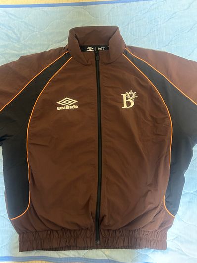 UMBRO x BoTT x BEAMS T Blouson "Brown"