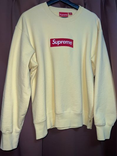 Supreme Box Logo Crewneck "Pale Yellow" (22FW)