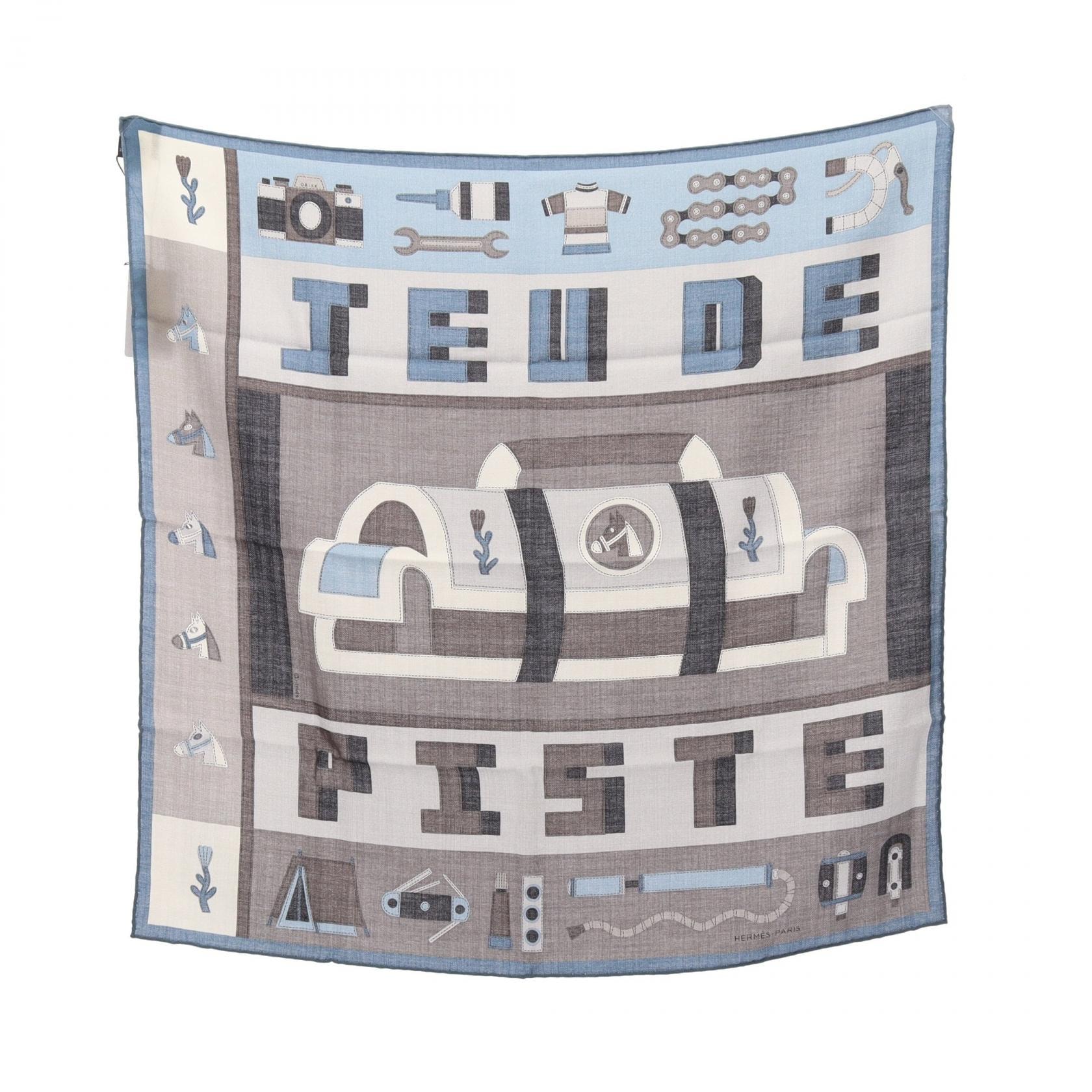 エルメス HERMES カレ65 Jeu de Piste scarf スカーフ 衣料品 シルク カシミヤ シルク レディース グレー系 / ブルー系 【中古】