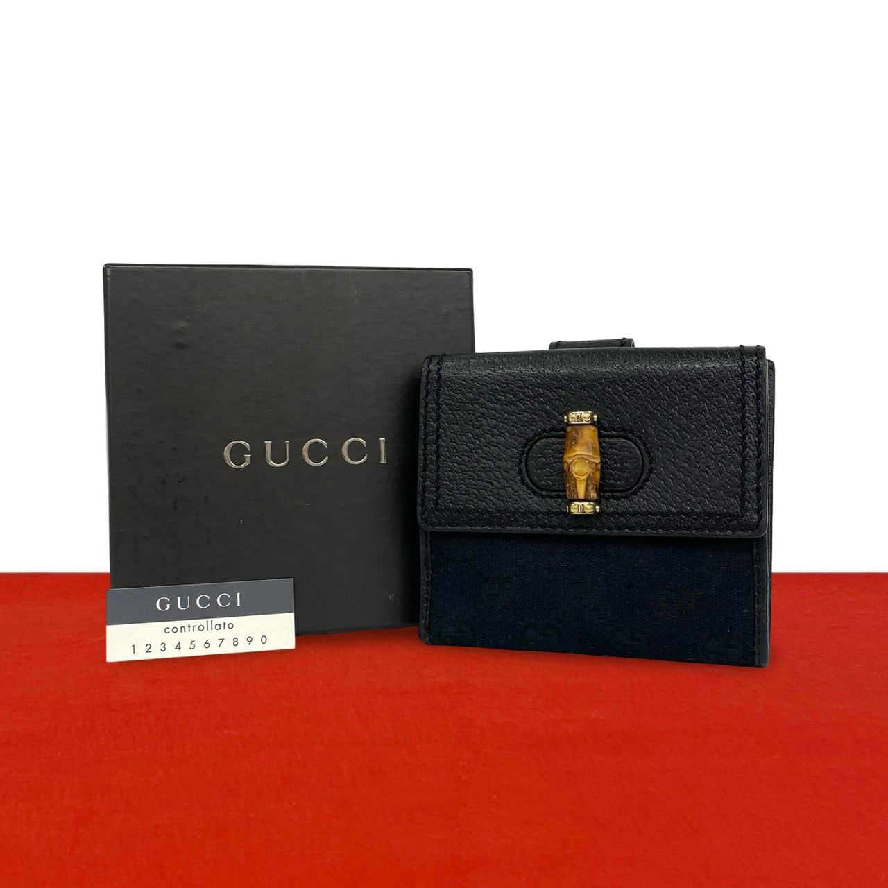 GUCCI グッチ バンブー GG 柄 レザー キャンバス バンブー 二つ折り財布 ブラック
19472
