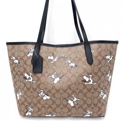 COACH(コーチ)PEANUTS シグネチャー トートバッグ ショルダーバッグ スヌーピー PVC レザー ベージュ系 ブラック レディース 【中古】