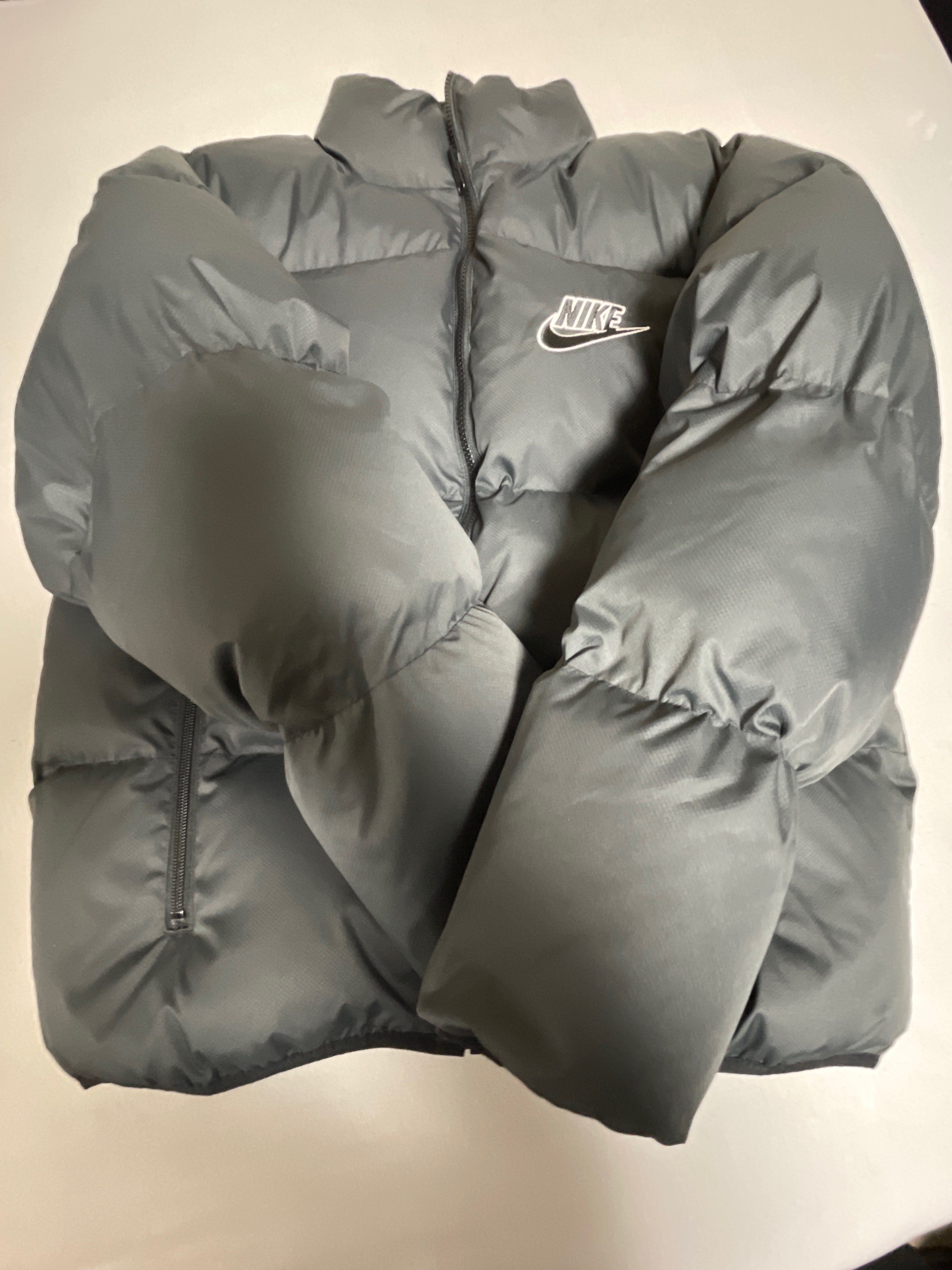 Supreme / Nike® Reversible Puffy Jacket "Black"