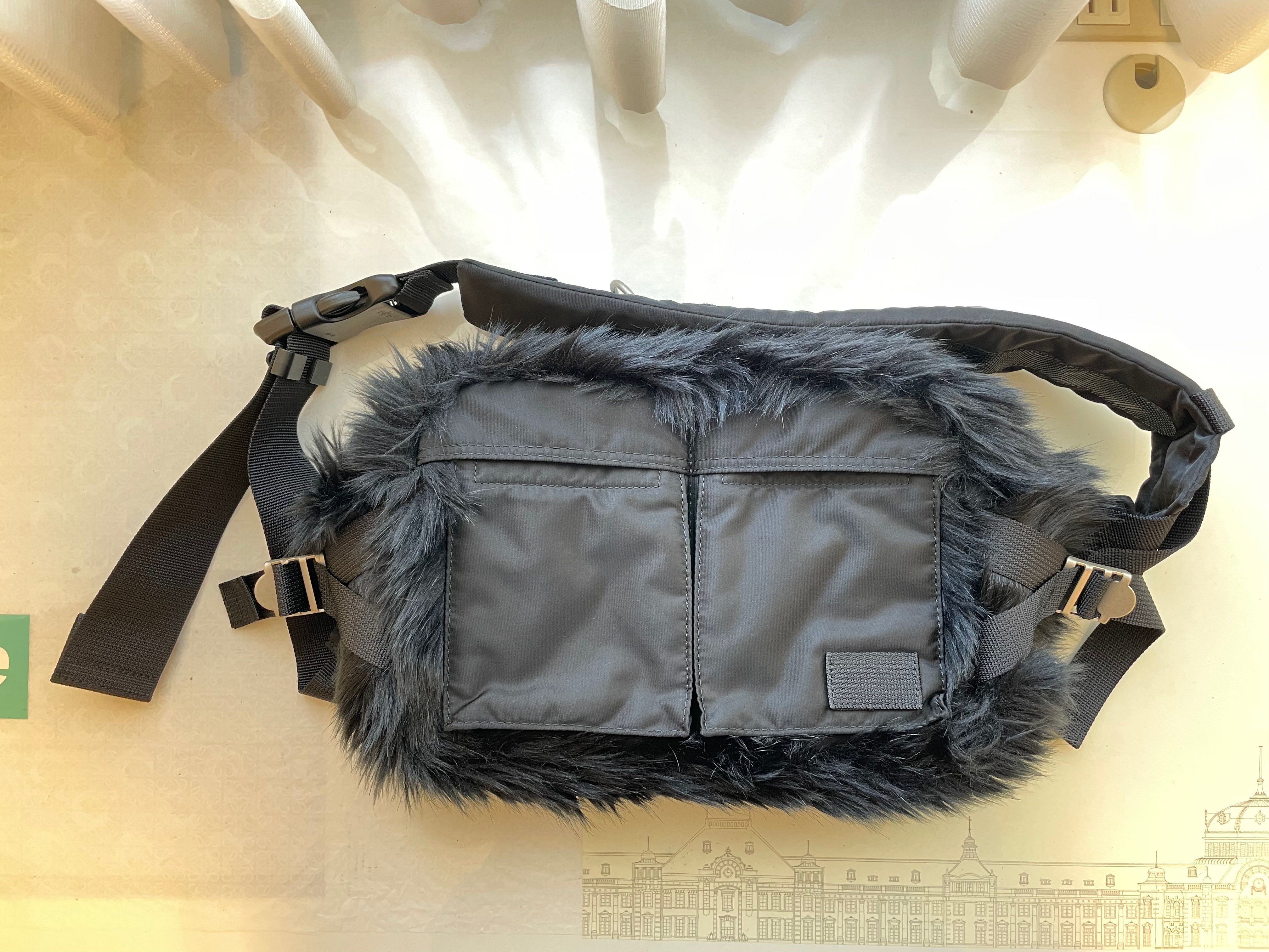 ウエストバッグ