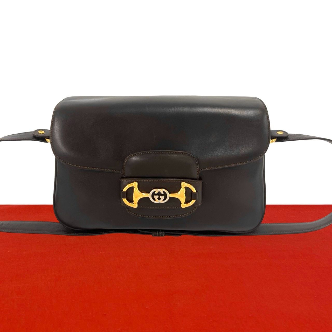 GUCCI グッチ GG ロゴ ホースビット 金具 レザー ショルダーバッグ ブラウン
24138