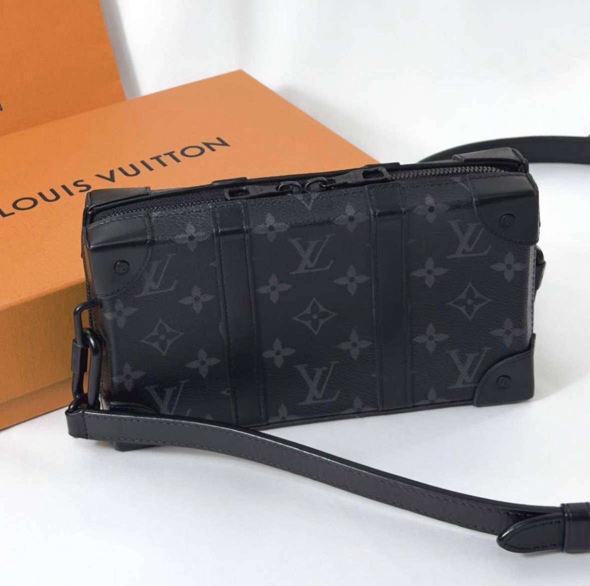 Louis Vuitton Soft Trunk Wallet Monogram Eclipse