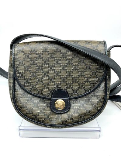 セリーヌ ポシェット