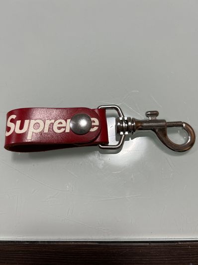 Supreme Leather Key Loop "Red"