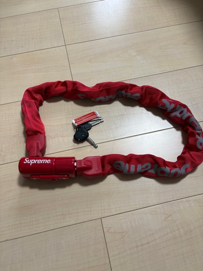 Supreme / Kryptonite Integrated Chain Lock Supreme / Kryptonite Integrated Chain Lock