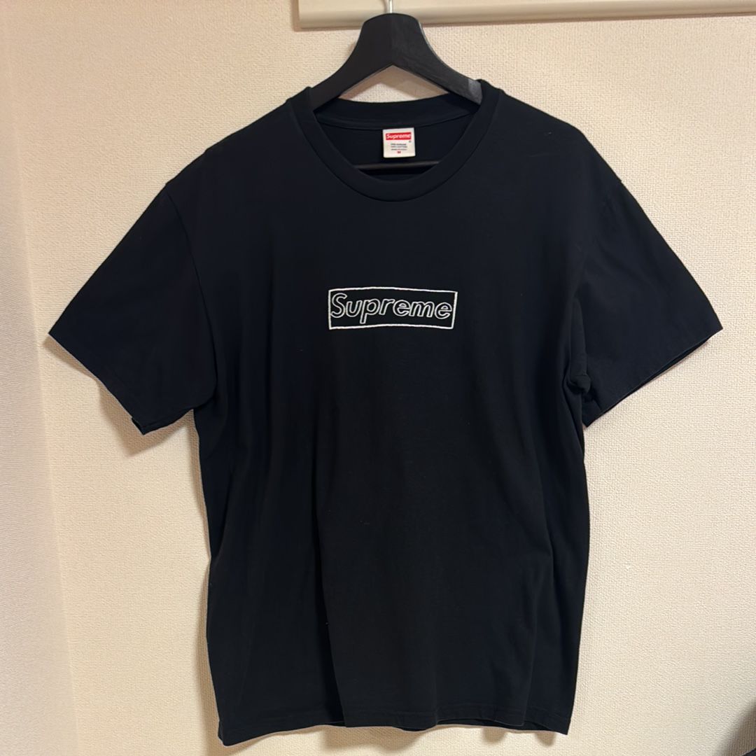 Supreme KAWS Chalk Logo Tee "Black"
