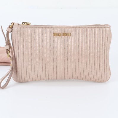 ■美品 ミュウミュウ クラッチ バッグ レザー
