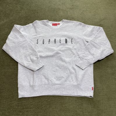 Supreme World Famous Crewneck "Ash Grey"
