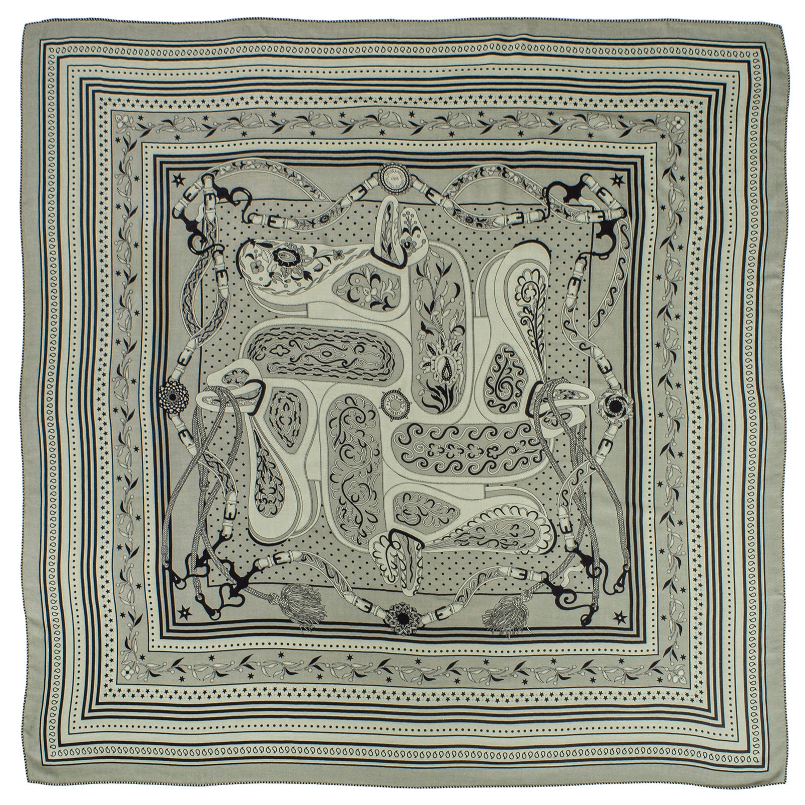 HERMES エルメス スカーフ カレ140 カレジェアン Festival des Amazones Bandana アマゾンの祭典 244217S 01 ショール ストール カシシル カシミヤ シルク グリーン ブラック【中古】