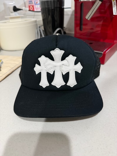 Chrome Hearts Cemetery Cross Mesh Cap "Black/White"