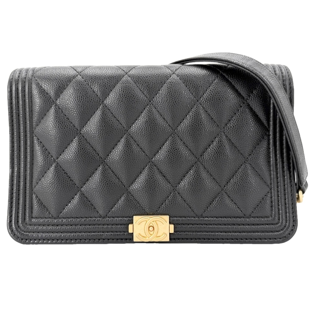 CHANEL シャネル チェーンウォレット マトラッセ ボーイシャネル ショルダーウォレット 財布 肩掛け 斜め掛け  キャビアスキン   ブラック 黒 マットゴールド金具 レディース【中古品】