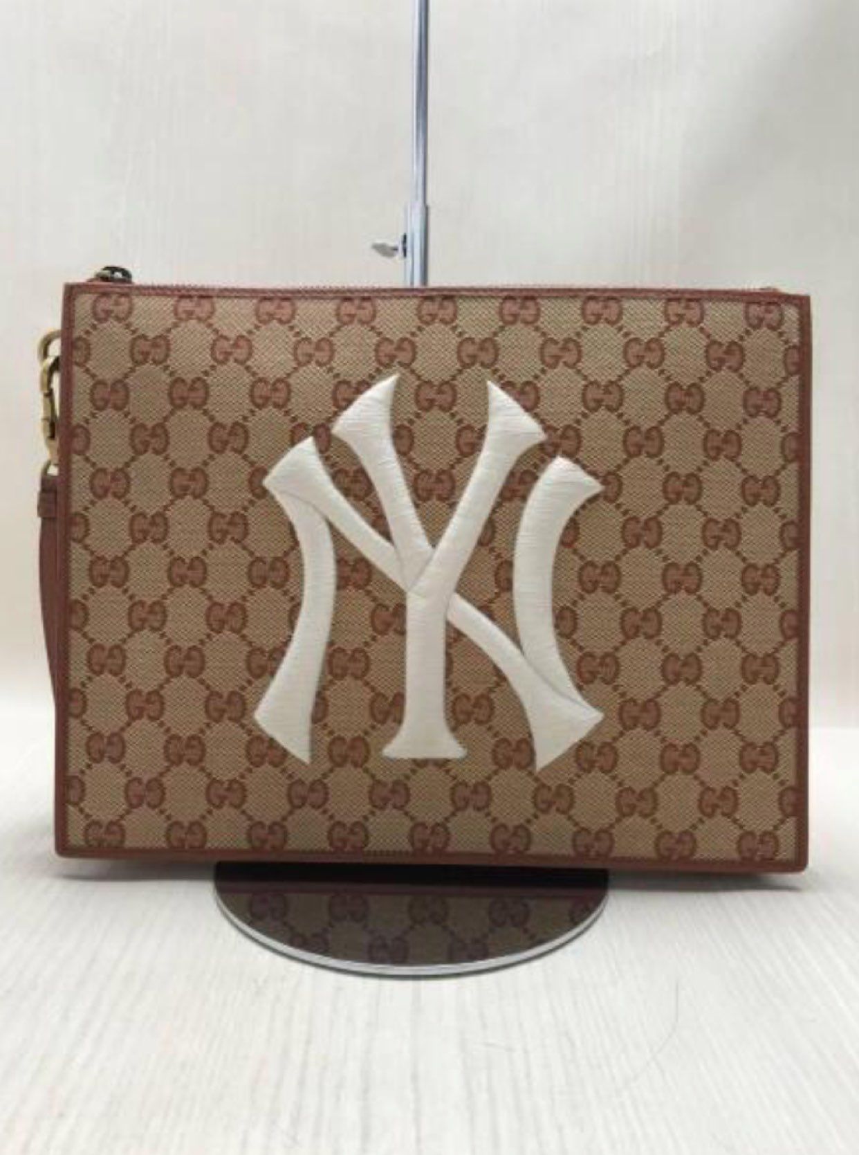 GUCCI x NY Yankees GG Canvas Clutch Bag