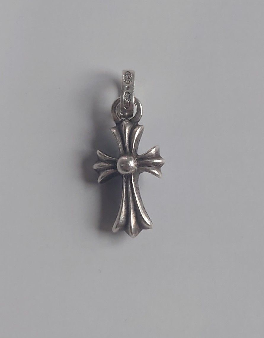 Chrome Hearts CH Cross Baby Fat Charm "Silver"