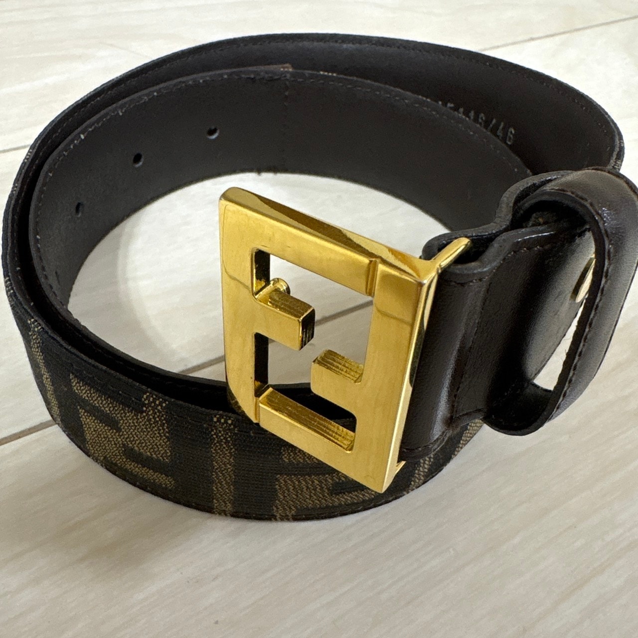 FENDI ズッカ柄 ベルト ブラウン ブラック ゴールドバックル 15116/46