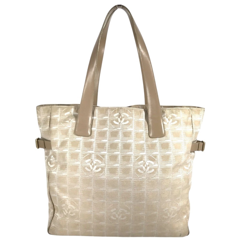 シャネル CHANEL ニュートラベルライン GM A15825 ニュートラベルラインGM トートバッグ 肩掛け カバン キャンバス トートバッグ ナイロン ベージュ