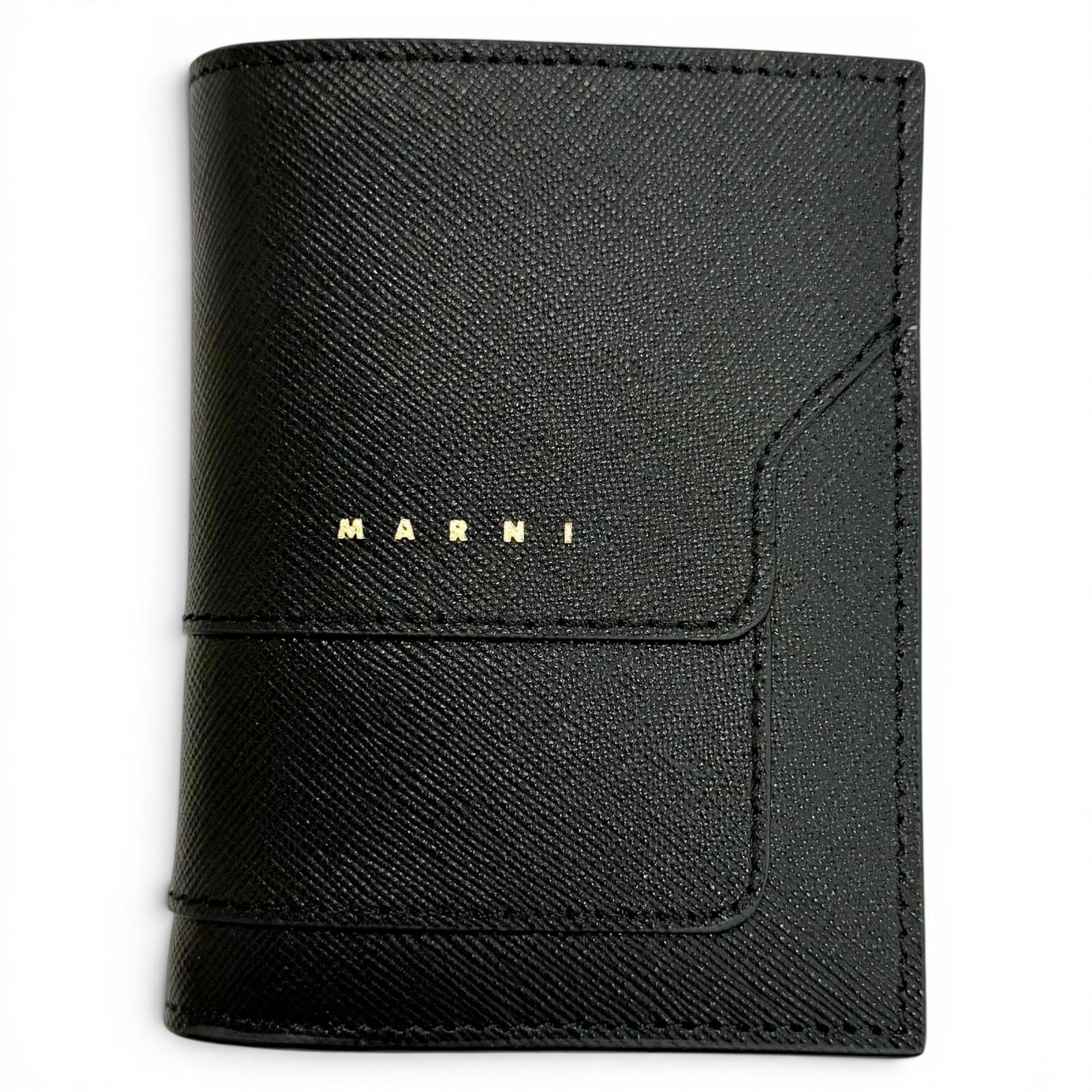未使用品 マルニ ロゴ 二つ折り財布 ブラック PFMOQ14U07