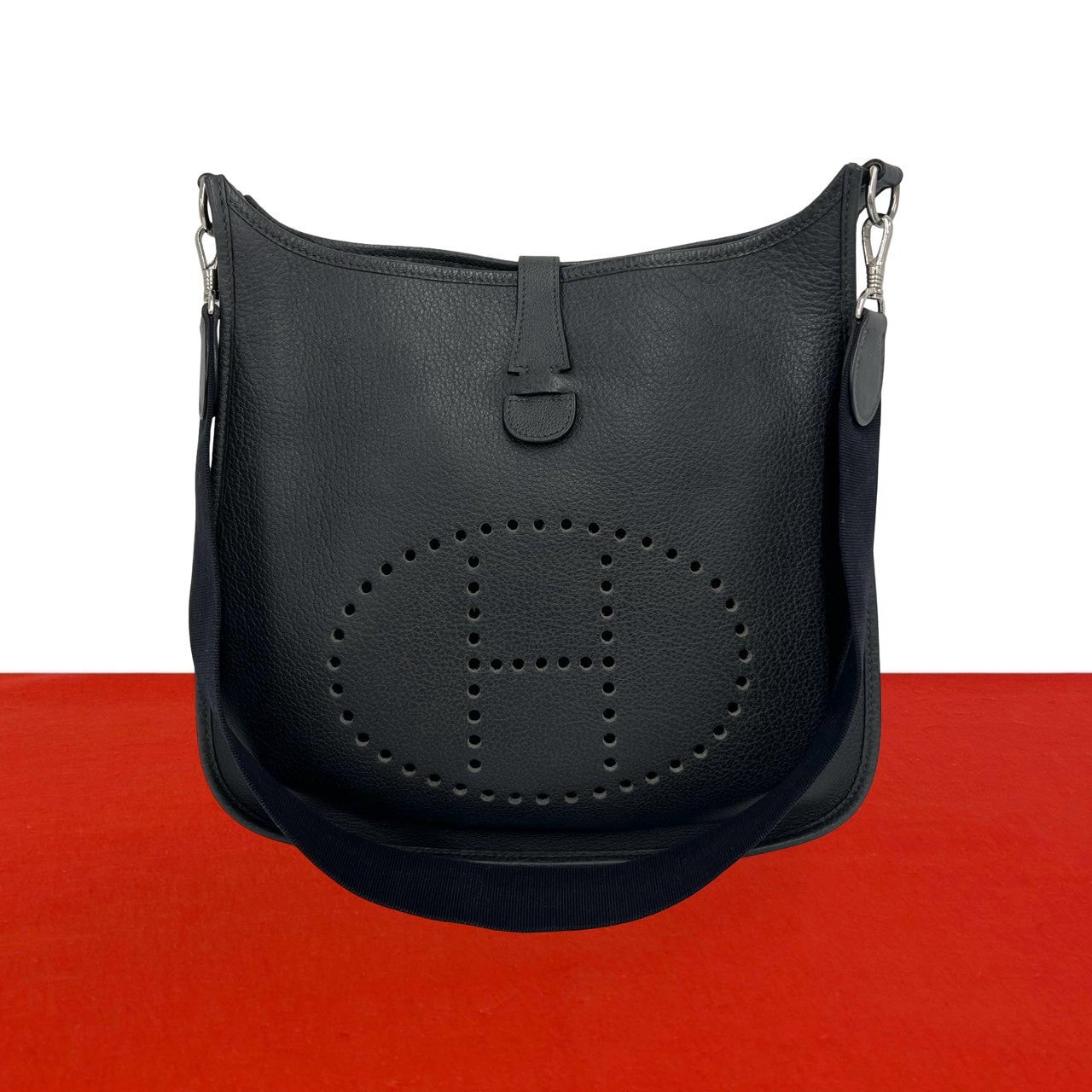HERMES エルメス エブリン GM フィヨルド ショルダーバッグ グラファイト グレー
22499