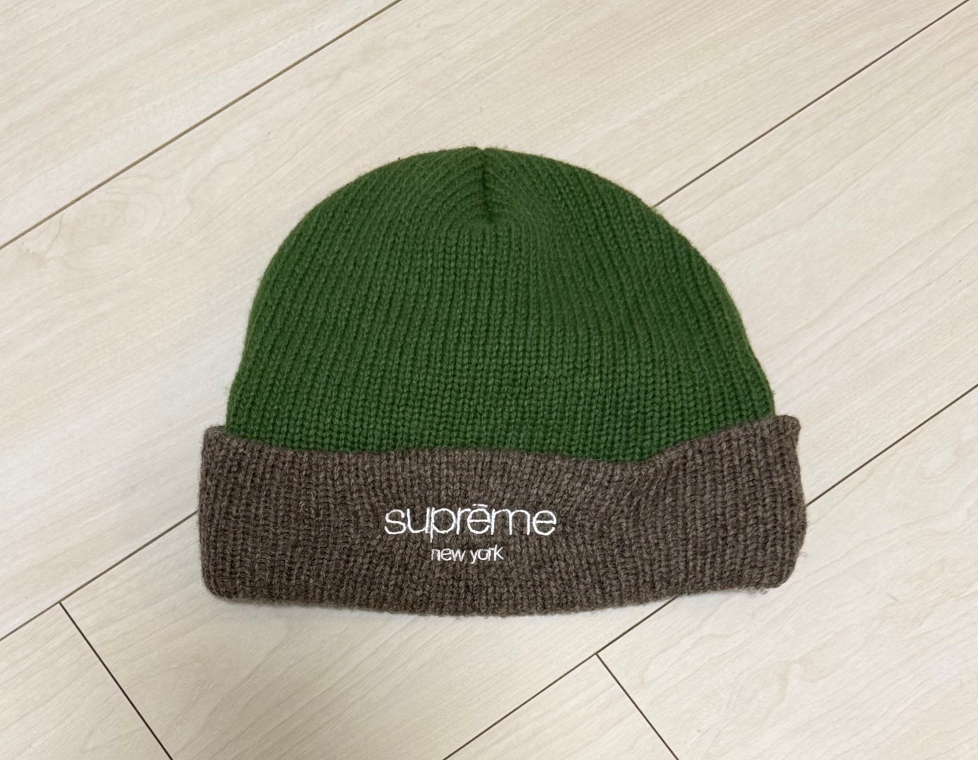 Supreme Radar Beanie "Olive"