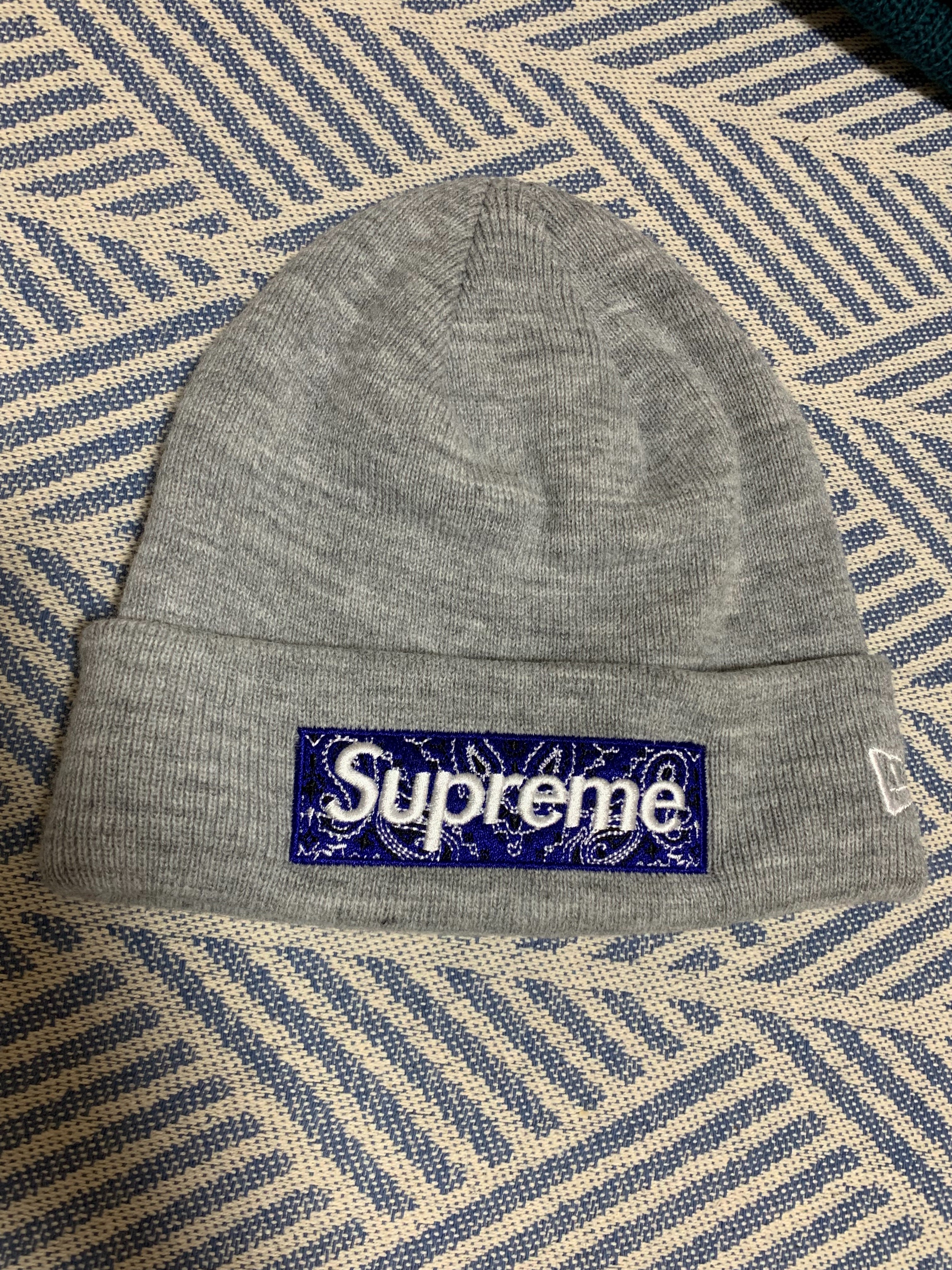 Supreme New Era® Box Logo Beanie "Grey"