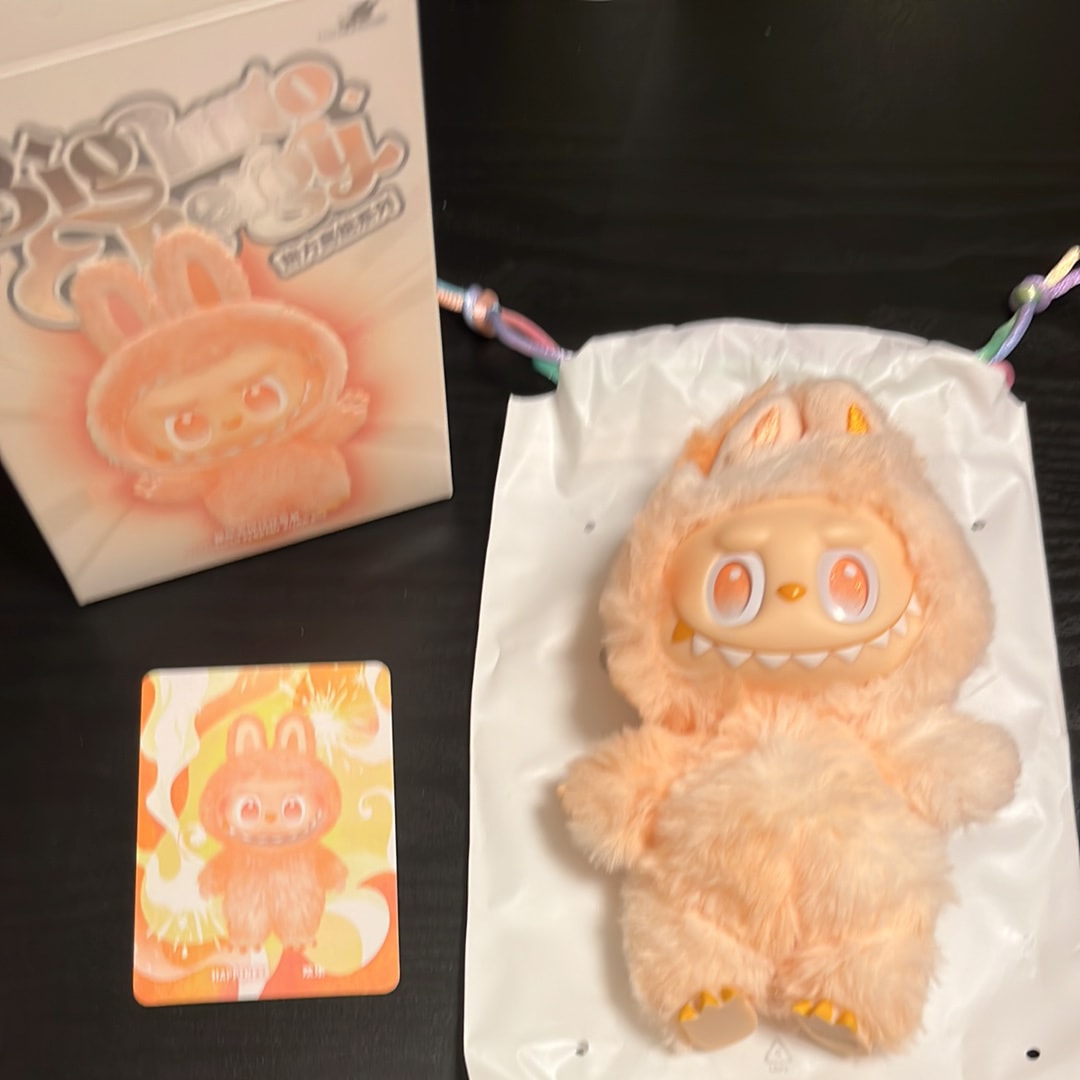 POP MART THE MONSTERS (LABUBU) Big into Energy Series Plush Pendant HAPPINESS