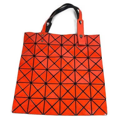 イッセイミヤケ ISSEY MIYAKE BAOBAO バオバオ ショルダーバック カバン 肩掛け トートバッグ PVC/レザー オレンジ
