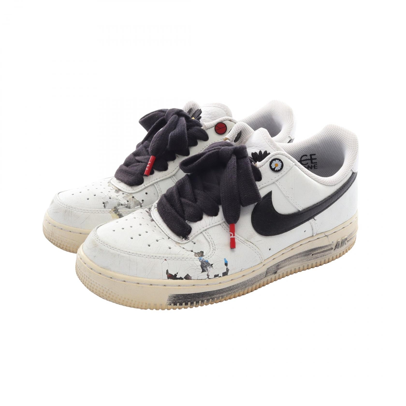 ナイキ NIKE NIKE × PEACEMINUSONE AIR FORCE 1 PARA-NOISE スニーカー 靴 レザー メンズ ホワイト系 / ブラック系 DD3223-100 【中古】
