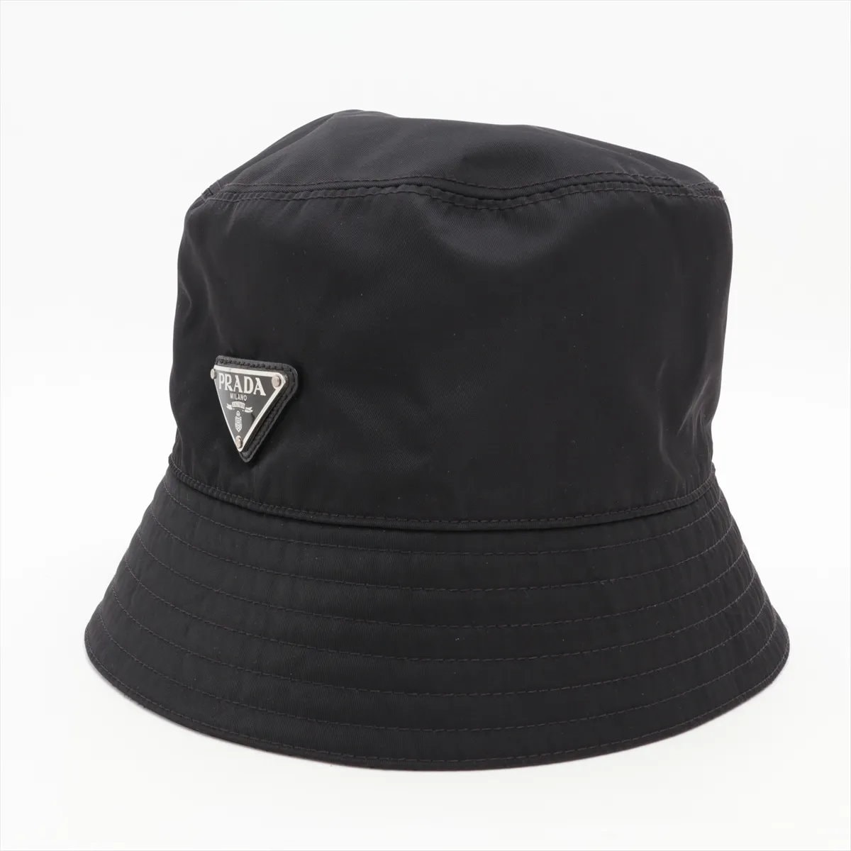 ■極美品 プラダ リナイロントライアングルロゴ バケットハット M 帽子