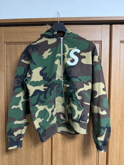 Supreme S Logo Zip Up Hooded Sweatshirt (25FW) "Woodland Camo"