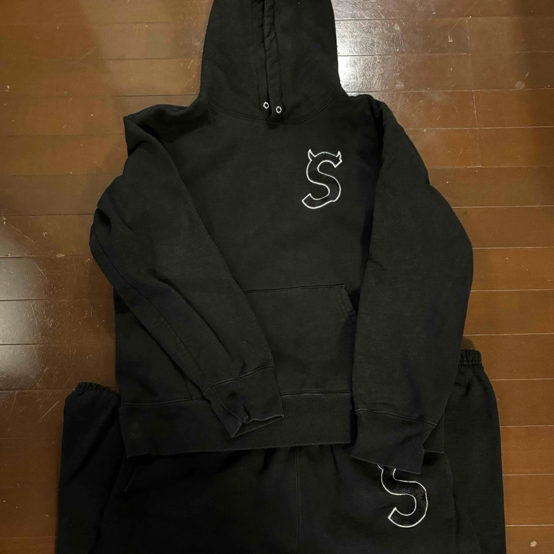 Supreme S Logo Hooded Sweatshirt "Black" (22FW)