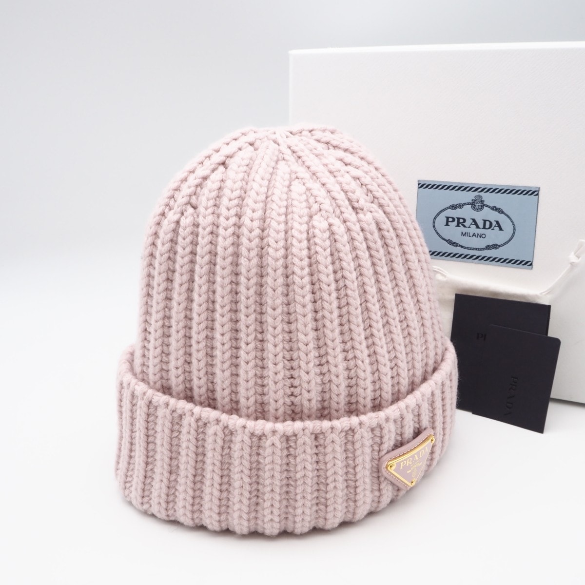 未使用 PRADA プラダ ウール ウール ビーニー トライアングルロゴ ニット帽 M 1HC390 ニットキャップ ピンク ウール カシミヤ レディース
