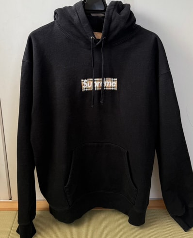 Supreme / Burberry Box Logo Hooded Sweatshirt "Black"