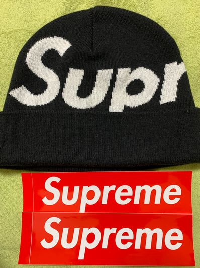 Supreme Big Logo Beanie "Black"