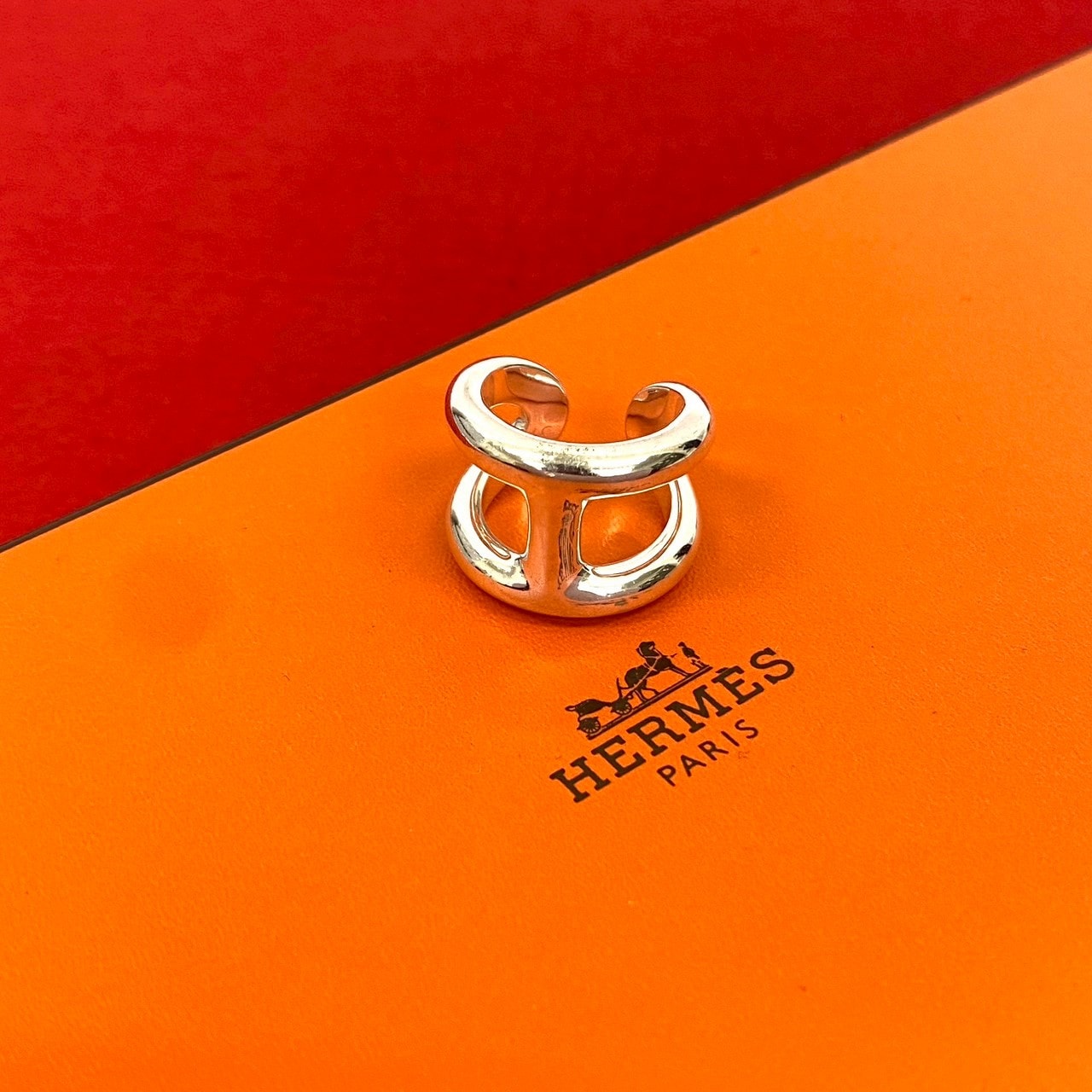 HERMES エルメス オスモズ GM シルバー925 リング・指輪 14号 シルバー
30324