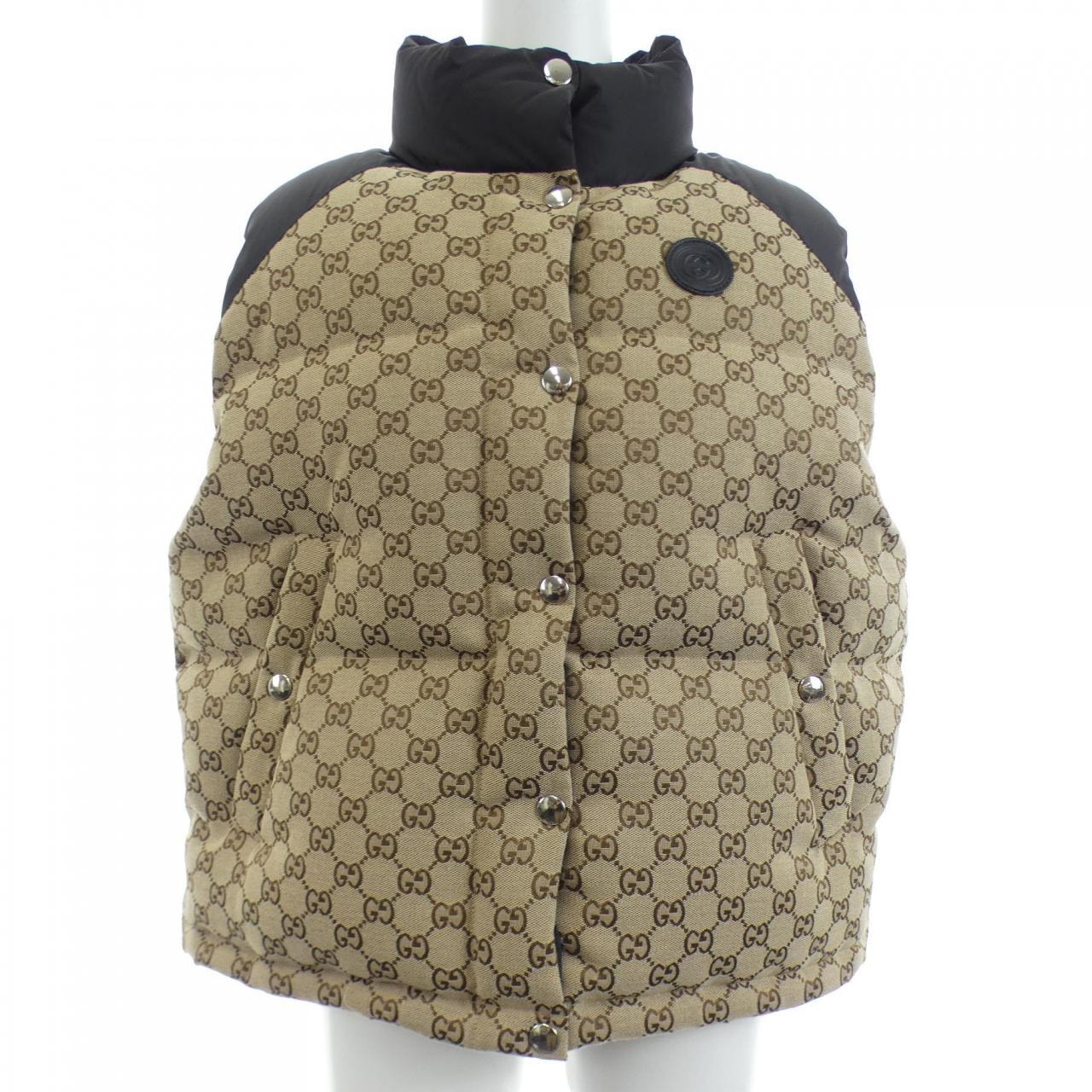 グッチ GUCCI 717547 Z9AAT ダウンベスト