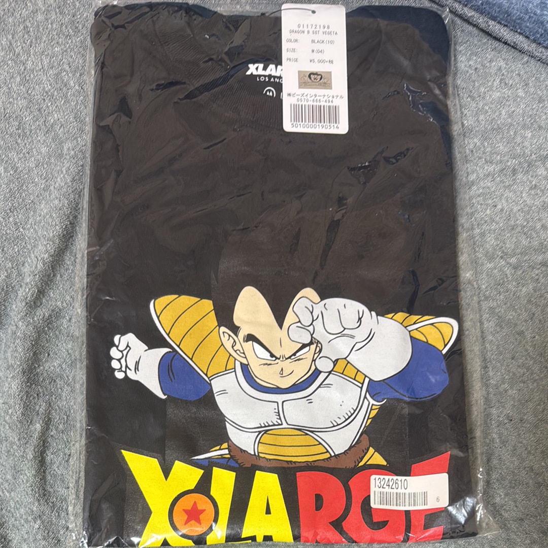 XLARGE DRAGON BALL Z TEE VEGETA