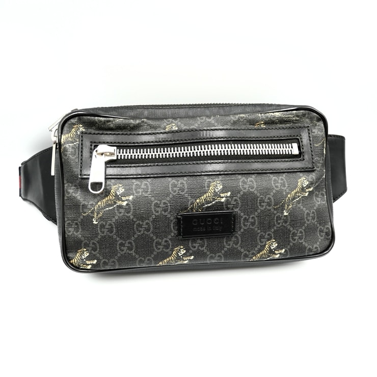 GUCCI(グッチ)GGスプリーム タイガープリント ベルトバッグ ボディバッグ ウエストバッグ ブラック PVC レザー シルバー金具 474293【中古】