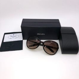 プラダ サングラス