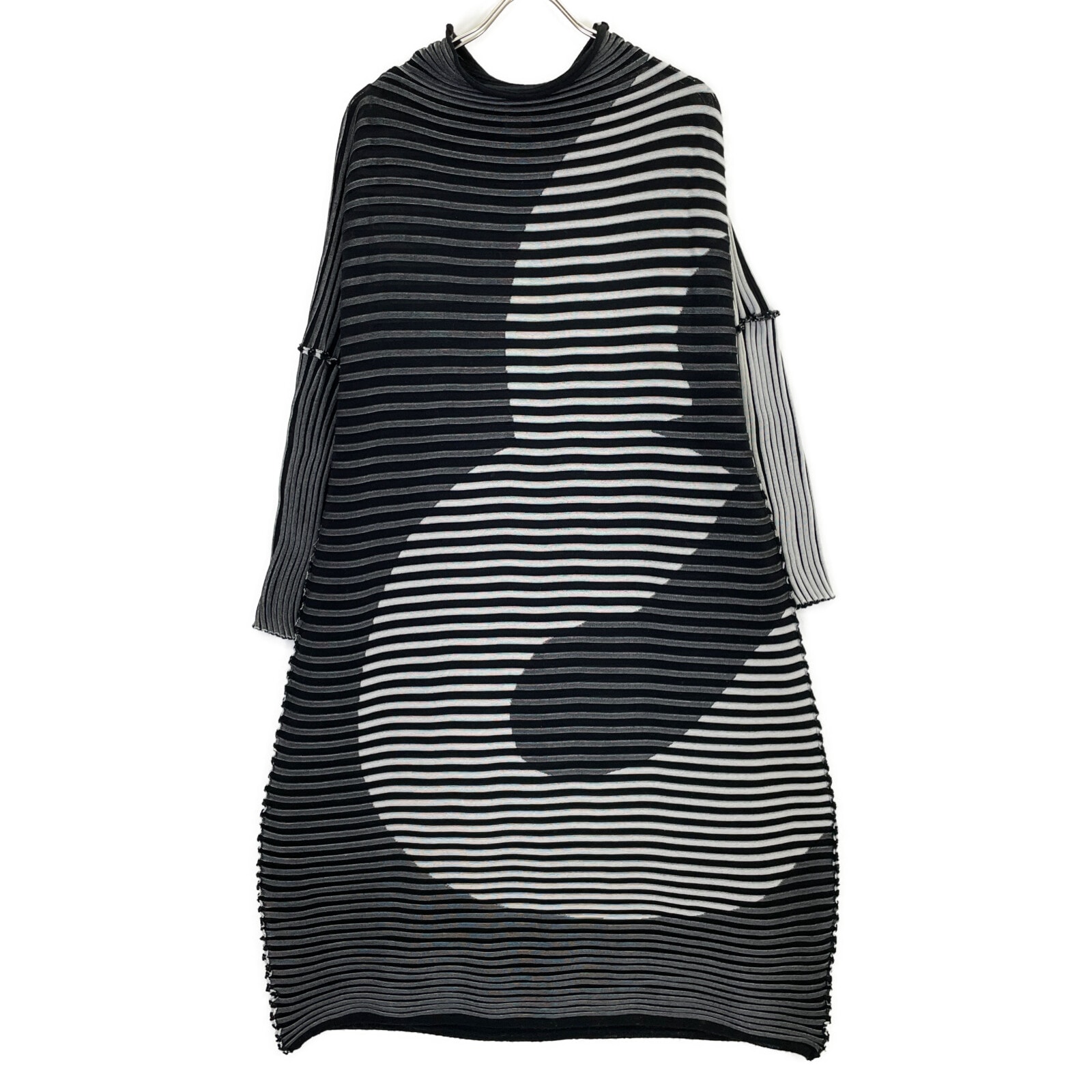 未使用に近い】イッセイミヤケ ﾌﾞﾗｯｸ IM23KH279MEANDER KNIT ｳｰﾙ