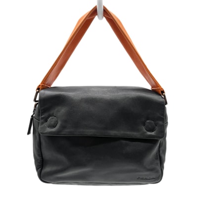 PRADA プラダ リポーター レクタングル ハンドバッグ
肩掛け レザー ブラック レディース
【中古】