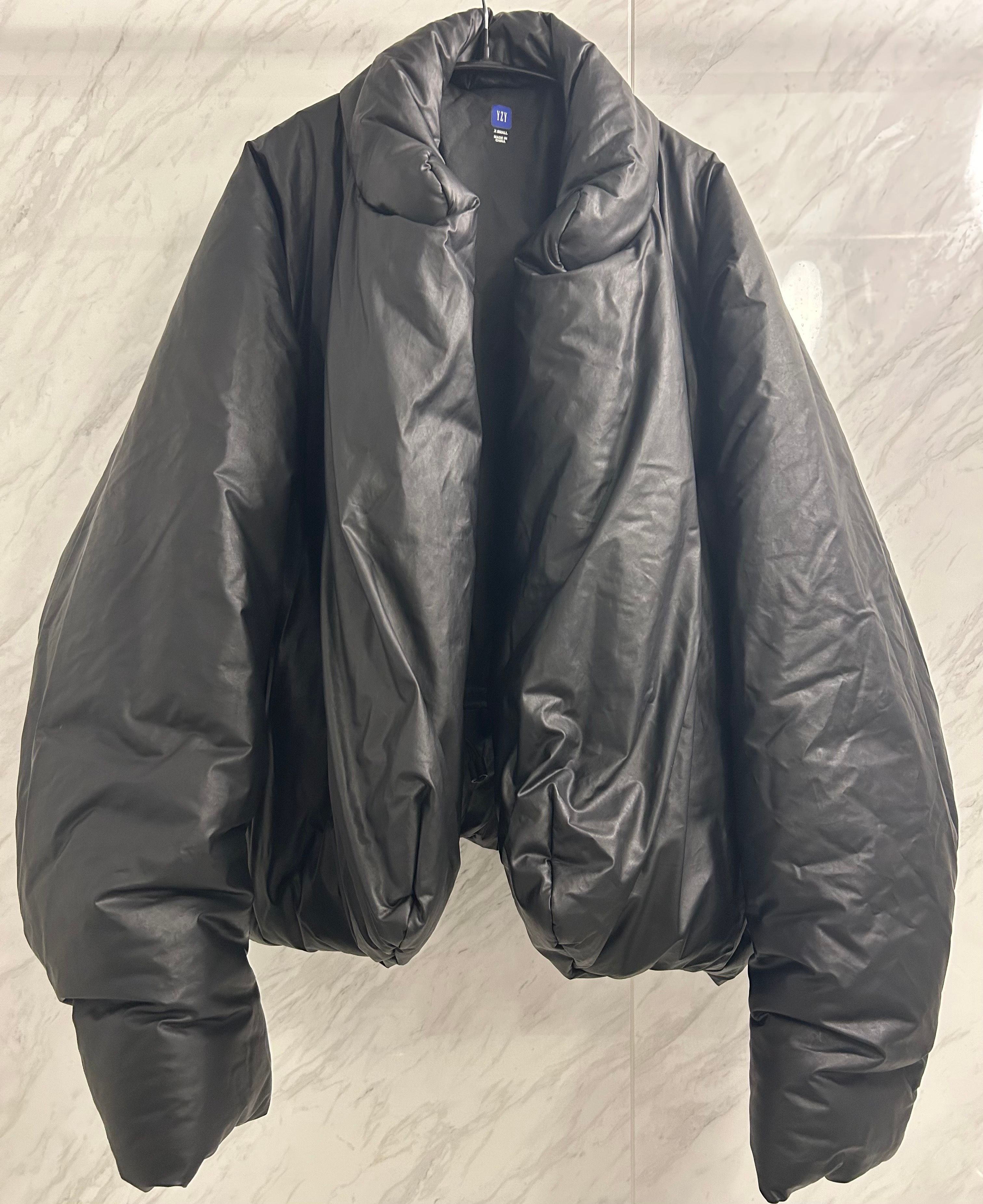 Yeezy Gap Round Jacket "Black"