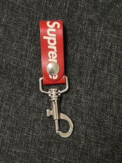 Supreme Leather Key Loop "Red"